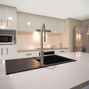 Marlin Cove , Тринити Бич Австралия